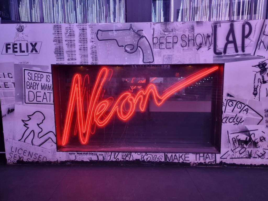 Neon Friday - 15th October