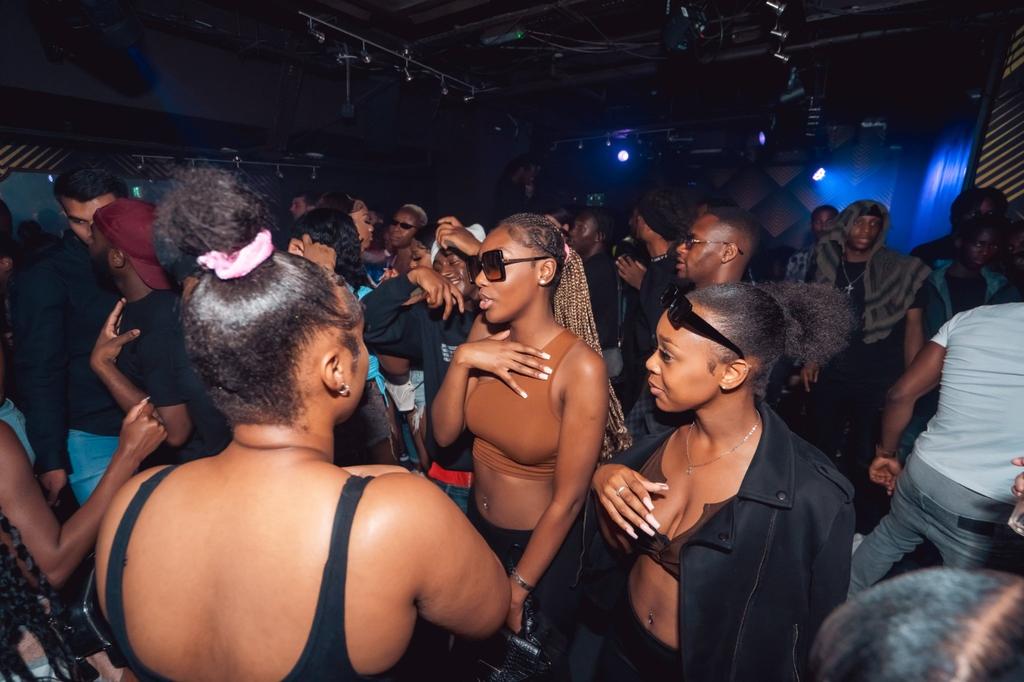 New Years Eve Party At Lit Clapham Tickets On Saturday 31 Dec What S The Motive Uk Fixr New Years Eve Party At Lit Clapham Tickets On Saturday 31 Dec What S The Motive Uk Fixr