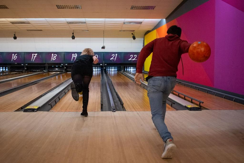 Bowling Social 2