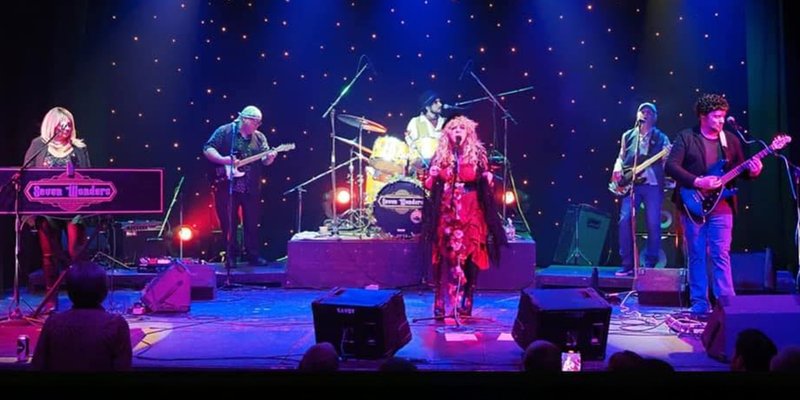 Seven Wonders - The Spirit Of Fleetwood Mac at OffGrid