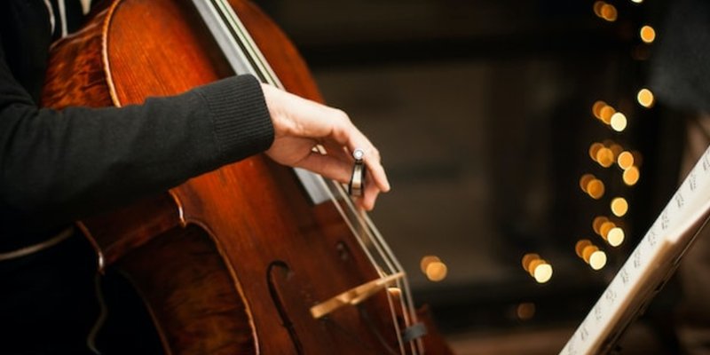 Bach Cello Suites by Candlelight