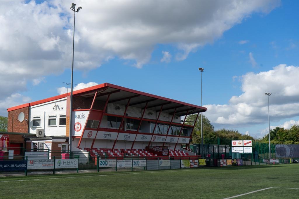 FOOTBALL FOR A FIVER | Anstey Nomads