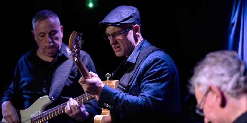 Pete Roth Trio