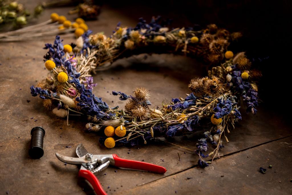 Dried Flower Wreath Workshop