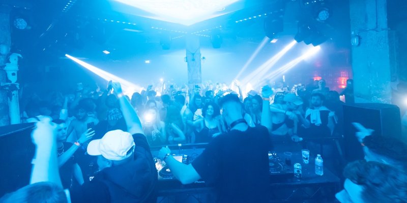 EGG HOUSE:TECHNO X Bass Face . *VERY SPECIAL GUESTS*! LAST FREE TICKETS