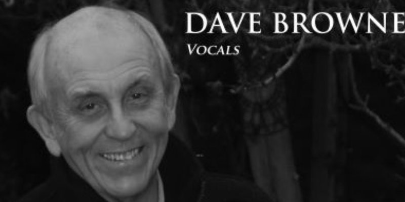 Dave Browne (vocals) with Si Robinson Trio