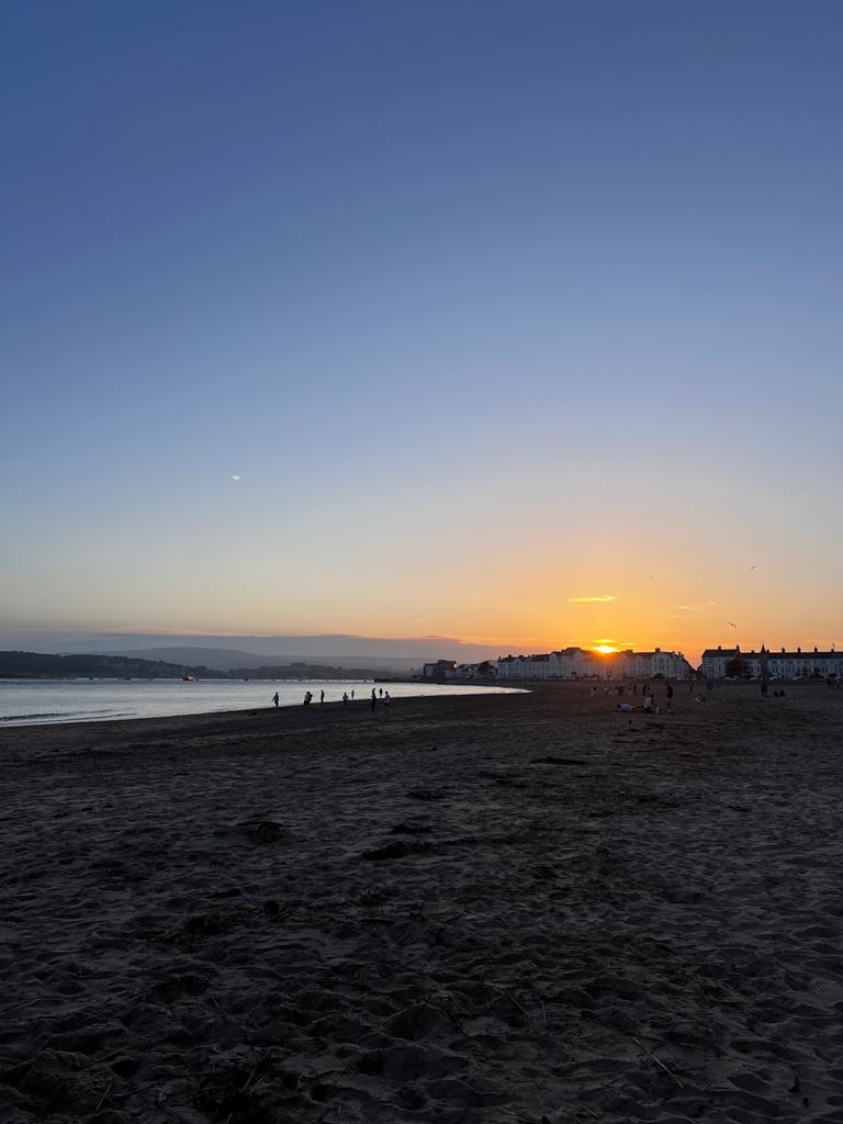 Exmouth beach clean and picnic