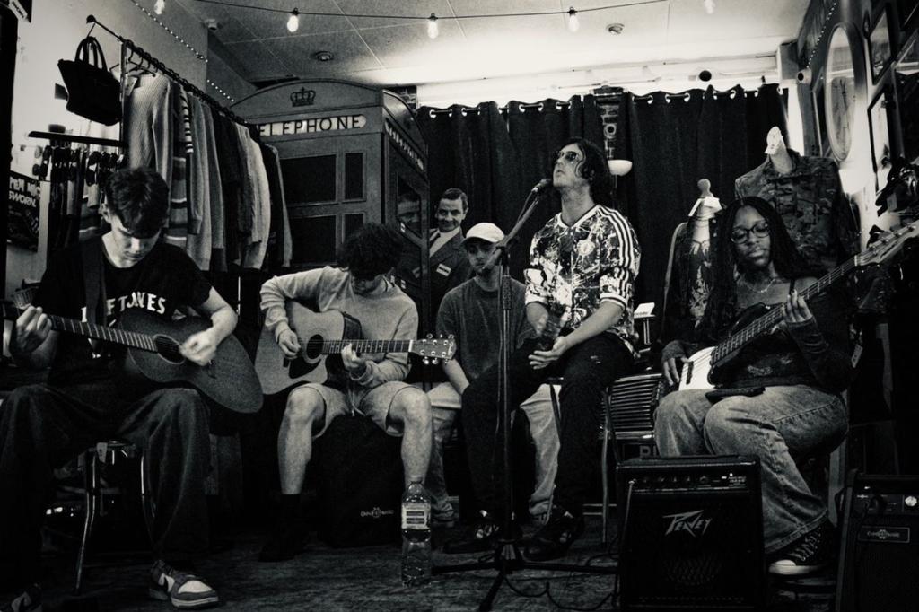 Lemones — Live at Eagle Inn Salford