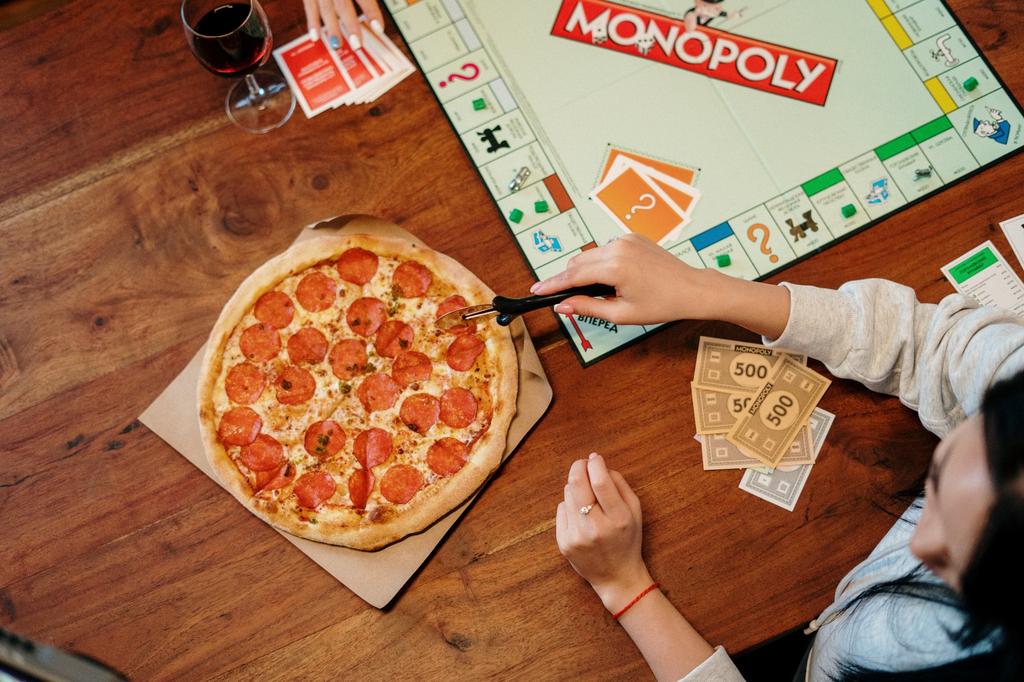Board Games and Pizza with SCM & Anglican Chaplaincy