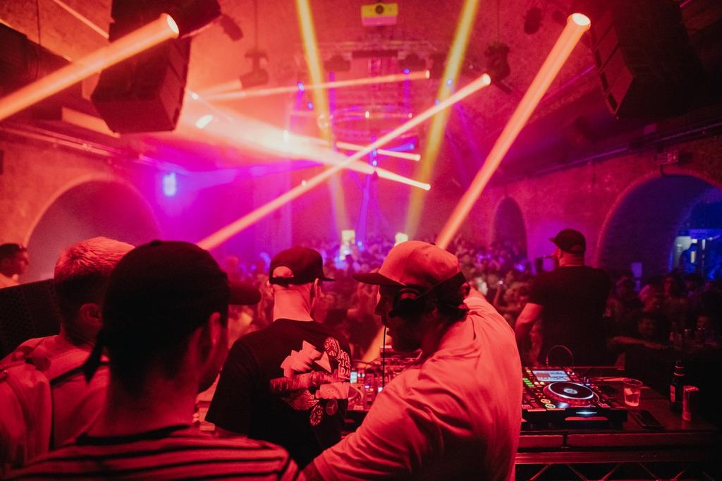 FREE TICKETS: FRESHERS 2026 – House & Disco ALL NIGHT LONG