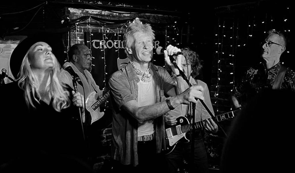 An Evening at Embargo with Back to the Bridge