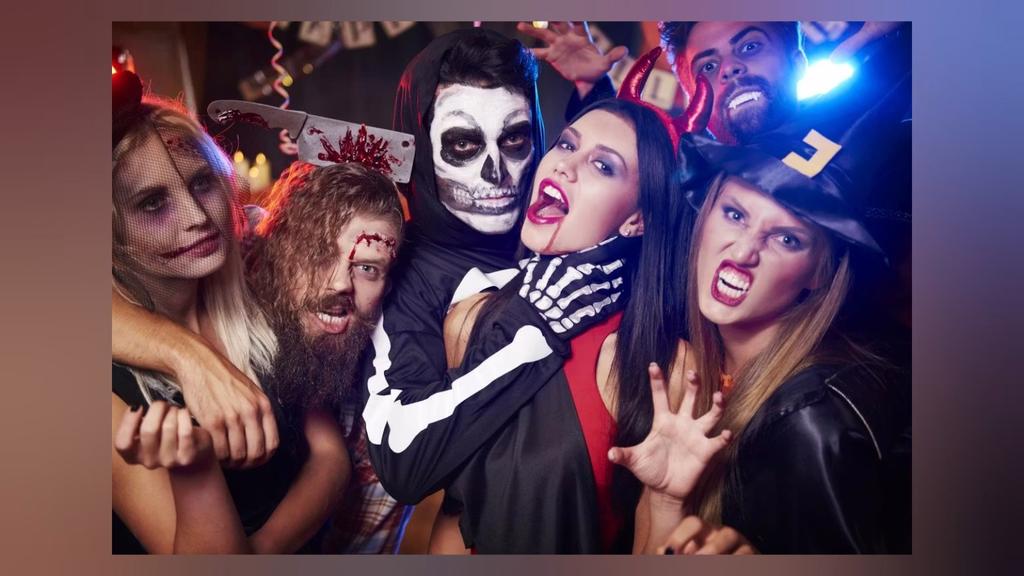 Halloween Party, Free Drink & Happy Hour at Bar Soho