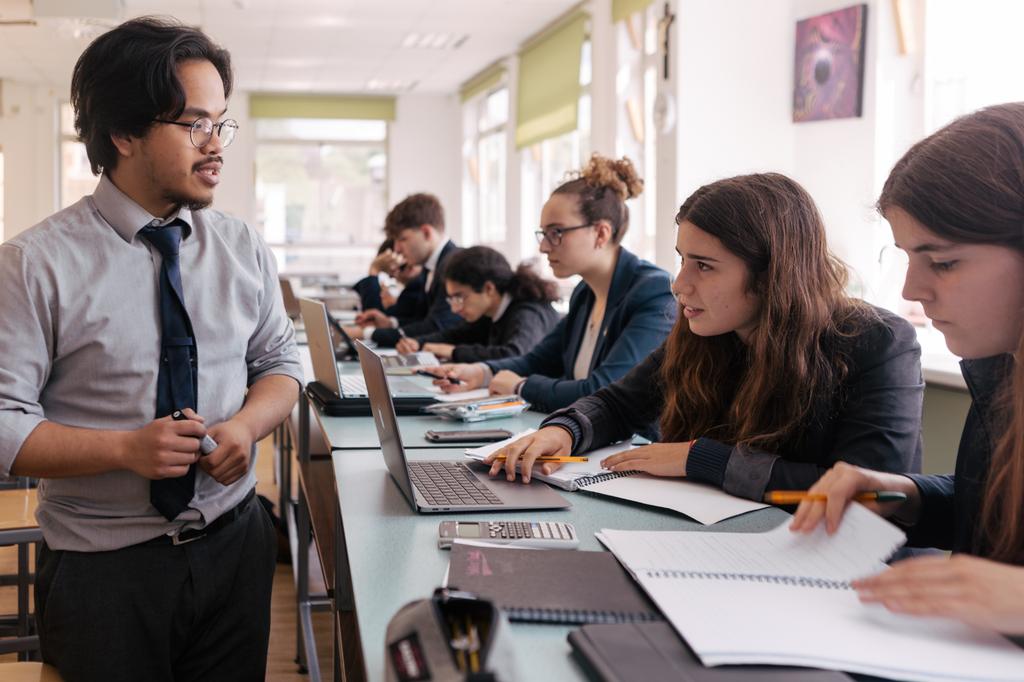 Fidelis College Sixth Form Open & A-Level Options Evening