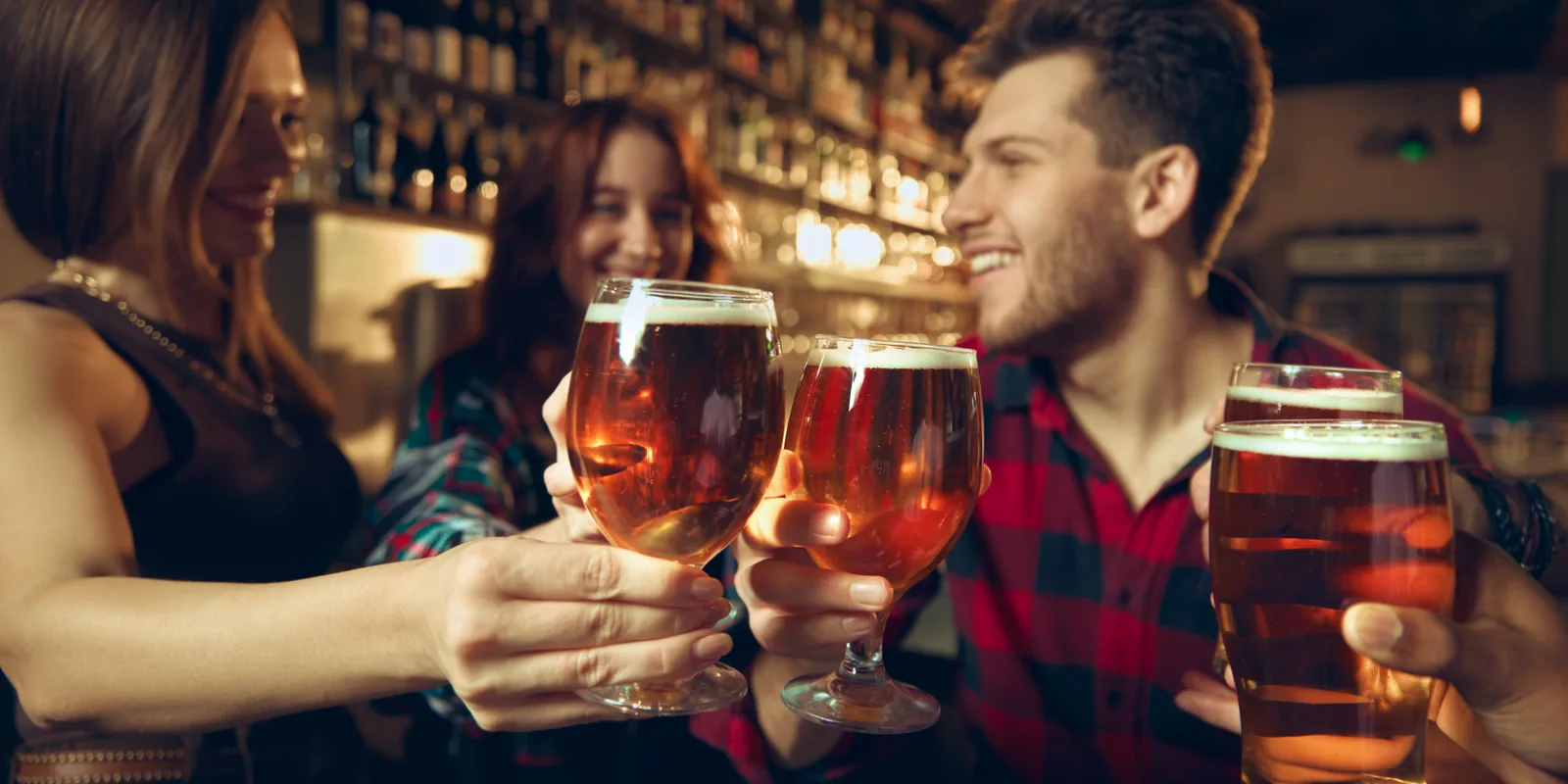 Saturday Night Singles Pub Crawl | 50+ Singles | Ages 23–45