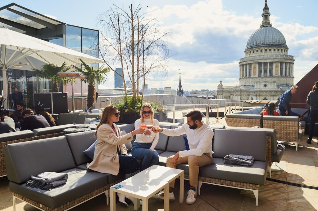 Friday Night Singles Party London | 150 Singles | Madison Rooftop
