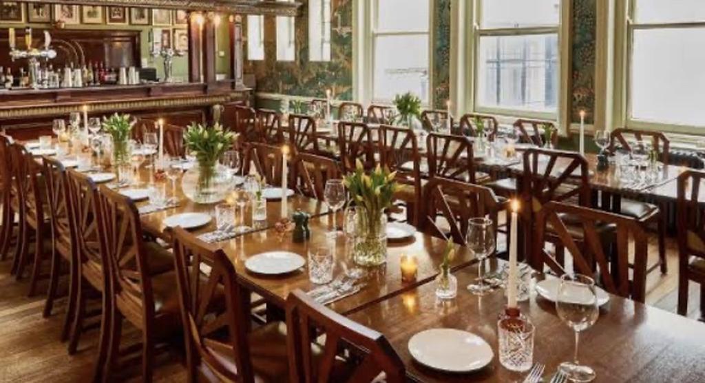 Women in Finance Brunch