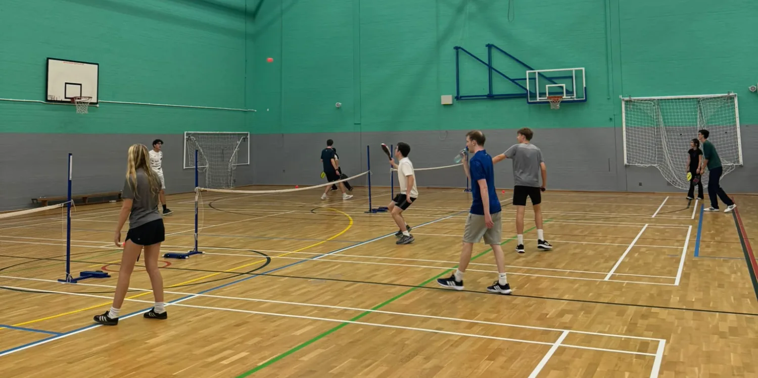 Friday 8-9pm Session
