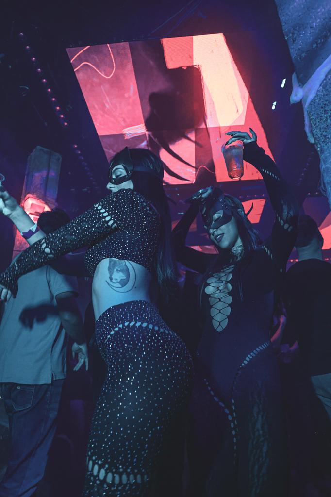HALLOWEEN AT E1 LONDON